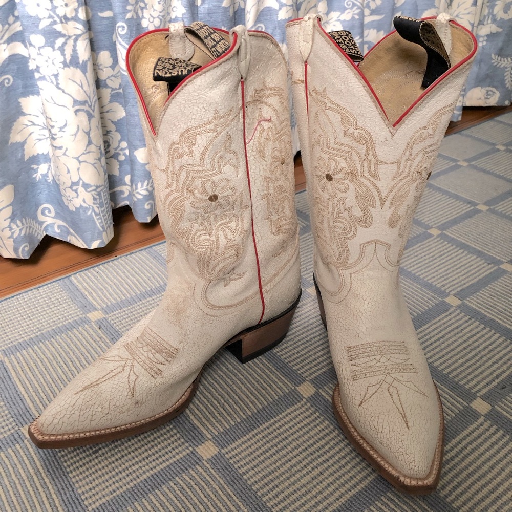 Justin Cowboy Boots